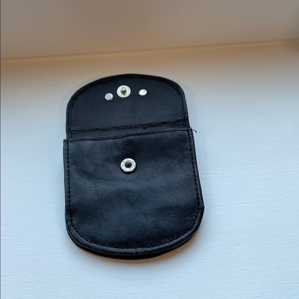 Black Leather Harley Davidson credit card coin wallCoin Pouch with Shield Emblem - Picture 3 of 7
